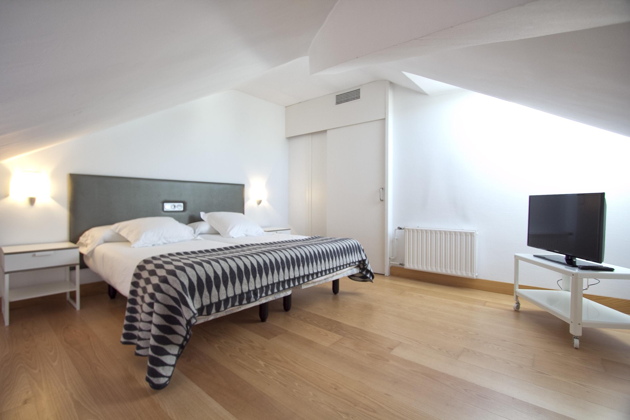 Hotel Jauregui Hondarribia Bagian luar foto