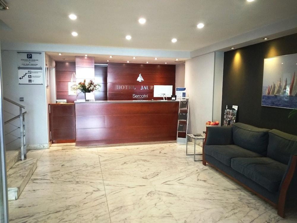 Hotel Jauregui Hondarribia Bagian luar foto